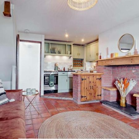 Carpenters Cottage Quirky Home Seaside Town Minehead Eksteriør billede